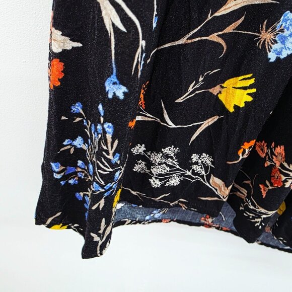 Old Navy Womens Boho Floral Print V-Neck Top Small Black Pullover Blouse Pleated - Picture 6 of 15